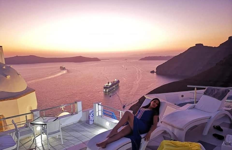 Sofi Rooms Fira (Santorini) Exterior foto